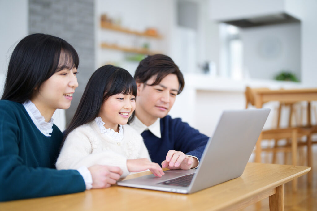 予約サイトで5人宿泊検索をする